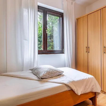 Apartamento Lovely In With Wifi *